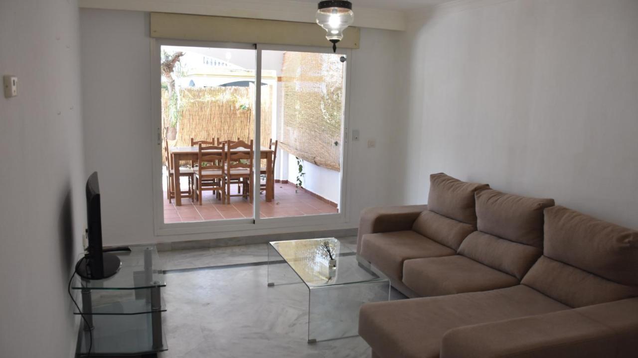 Dama Boutique Apt Marbella Exterior photo
